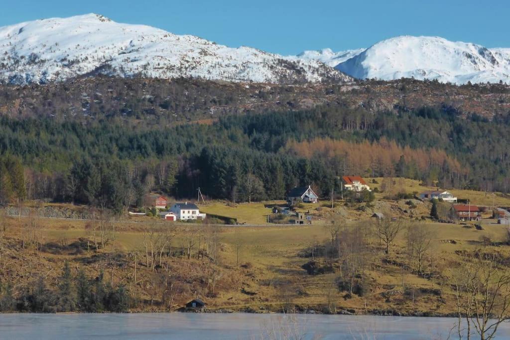 Topfloor Apartment Separate Entranc Nice View Stord Fitjar Exterior photo